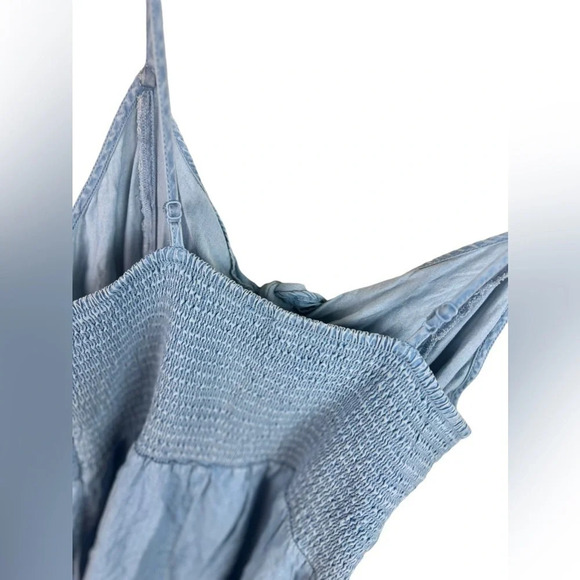 Aerie • Chambray Tie Front Knot Romper - Picture 5 of 11